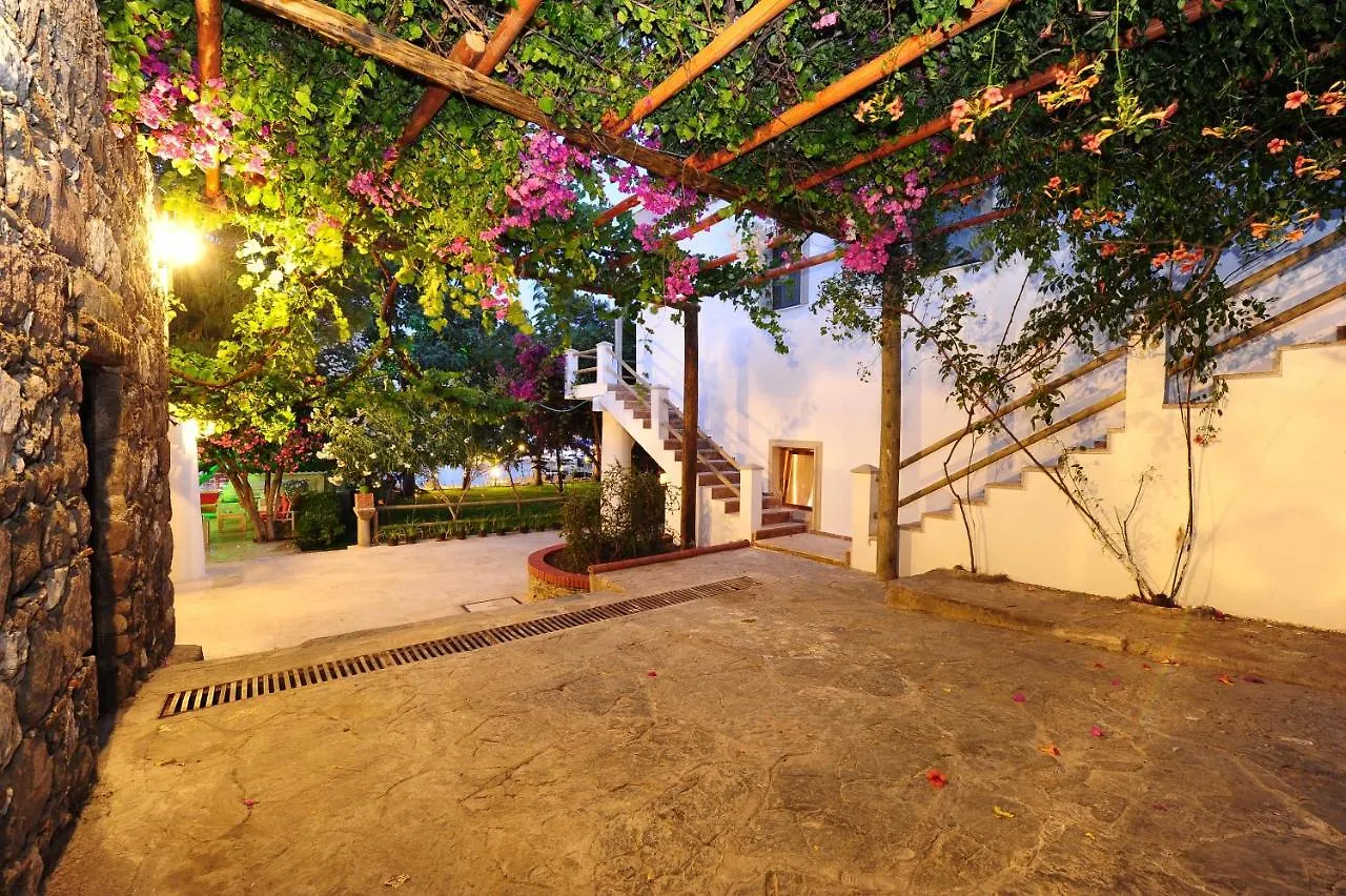 Karianda Hotel Göltürkbükü Türkiye