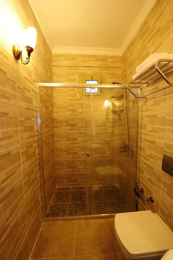 Karianda Hotel Golturkbuku