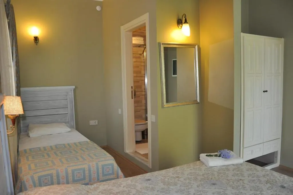 Karianda Hotel Göltürkbükü 0*,