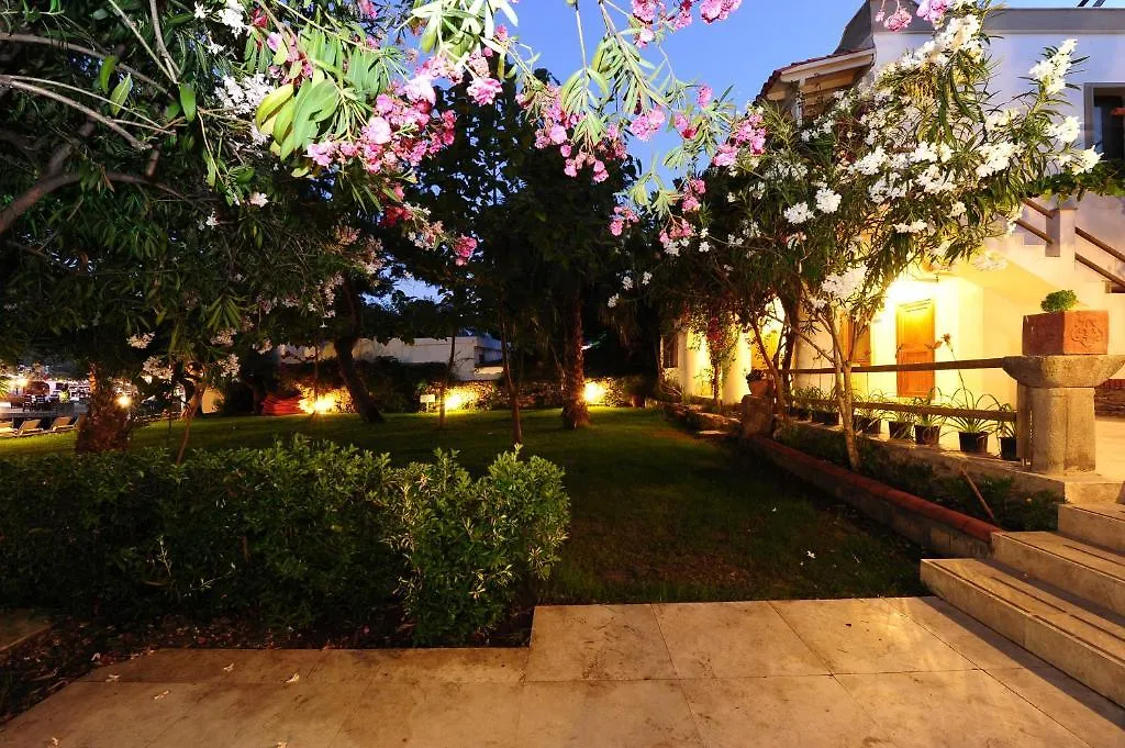 Karianda Hotel Göltürkbükü